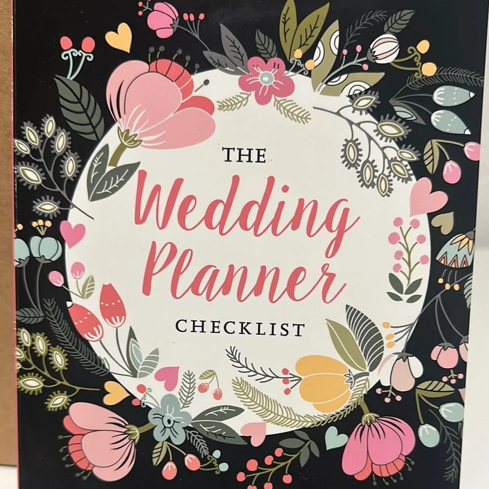 Floral Wedding Planner Checklist Booklet